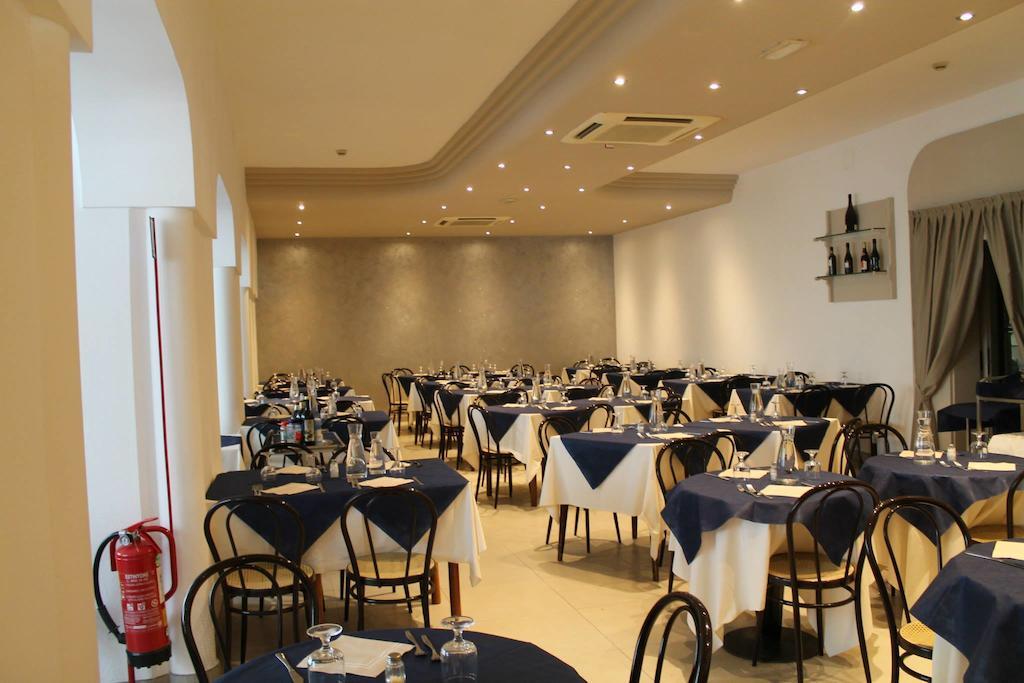Hotel Sant'Elena Rimini Exterior photo